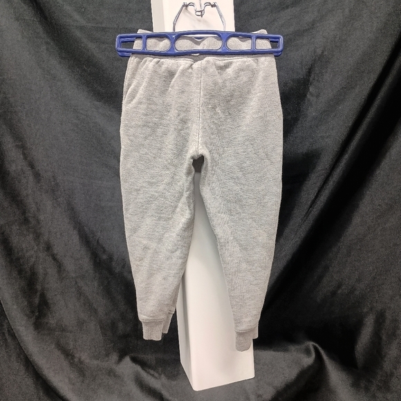 Jordan Gray Sweatpants with Tapered Legs and Elastic Waistband - Picture 8 of 8